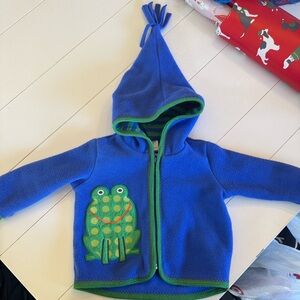 Hanna Andersson fleece zip up jacket hooded blue with frog 6-12 months 70